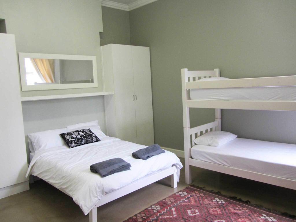 Auberge de jeunesse Observatory Backpackers à Le Cap Chambre photo